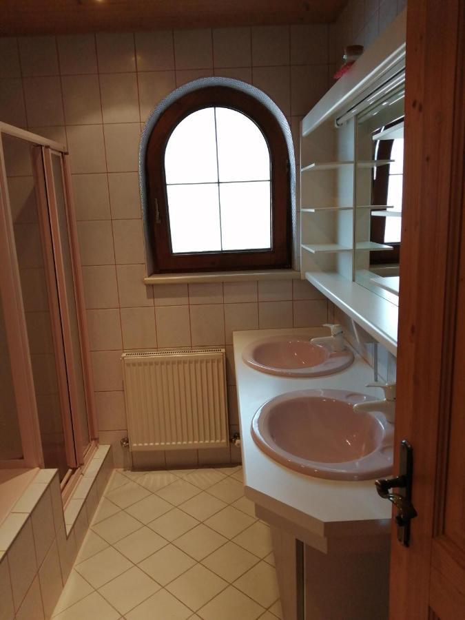 Appartement Geisler Fuegen Exterior photo
