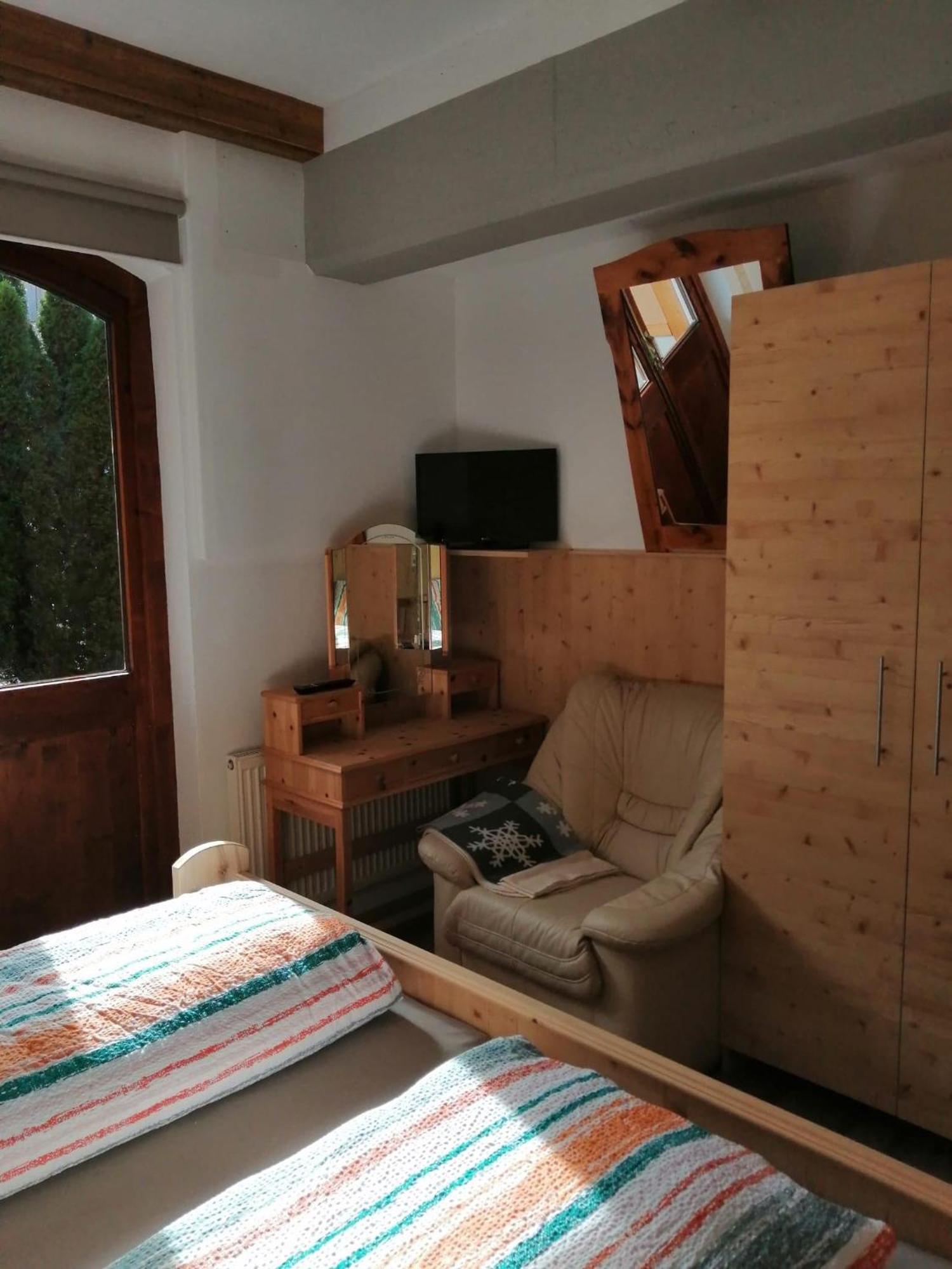 Appartement Geisler Fuegen Exterior photo